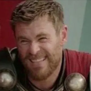 😬 Thor gracioso, cara, thor, sonrisa, marvel telegram sticker