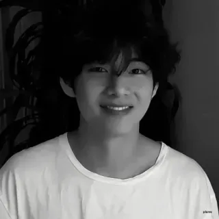 🏐 V K-pop, BTS, singer, celebrity, idol, portrait, male whatsapp sticker