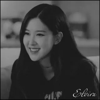 ☺️ Elvira portrait, femme, sourire, noir et blanc, personne whatsapp sticker