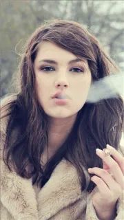 🚬 fumo, tabacco, sigaretta, donna, fumo, giovane adulto telegram sticker