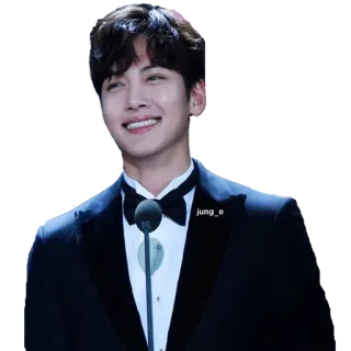 😁 jung_e acteur, homme, costume, sourire, coréen, prix, microphone whatsapp sticker