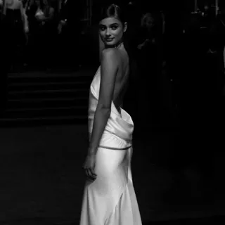 🎞 mujer, vestido, vestido de gala, moda, modelo, retrato telegram sticker