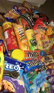 🌯 Karbon, CRIAY, STRO, Tortin, PERFECT, IND, Pringe, Tort, Junca, NAL, REO, mm, Plarid, Meanke, Orignal Snacks, Essen, Kekse, Chips, Süßigkeiten, Süßes, Ungesundes Essen whatsapp sticker