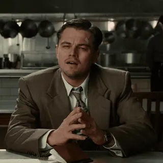 🤔 leonardo dicaprio, aktor, mem, myślenie, mężczyzna, garnitur telegram sticker