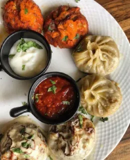 🍲 food, momo, dumplings, sauce, cuisine, plate, meal, indian cuisine telegram sticker