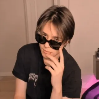 😎 telegram sticker