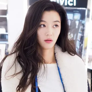 😒 Jun Ji-hyun Jun Ji-hyun, Attrice Coreana, Celebrità, Moda, Ritratto, Donna telegram sticker