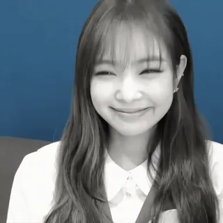 🍩 Jennie kpop, jennie, 微笑, 女性, 脸, 偶像 telegram sticker