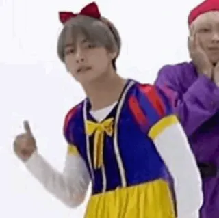 🍎 Snow White kpop, kleid, lustig, auftritt telegram sticker