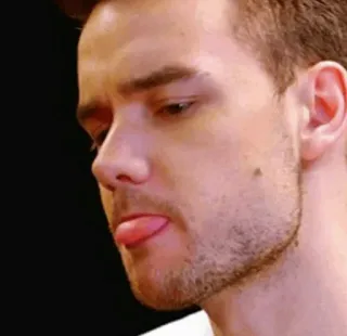 -PayNo 🌸💦[ @Ziam_Mayne ] telegram stickers