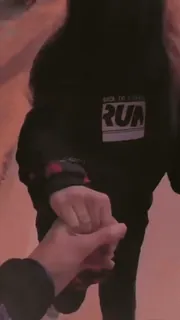 ❤️ RUN corsa, moda, streetwear, abbigliamento telegram sticker