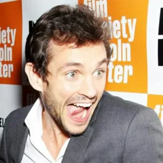 😳 Hugh Dancy Schauspieler, Porträt, Mann, Promi, Film, Roter Teppich telegram sticker