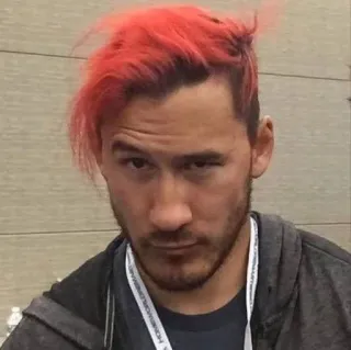 🤨 Markiplier Markiplier, Youtubeur, cheveux roux, gaming, personnalité web telegram sticker