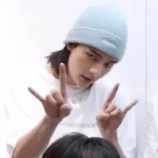 🤘 kpop, hyunjin, stray kids, idol, penyanyi, selebriti telegram sticker