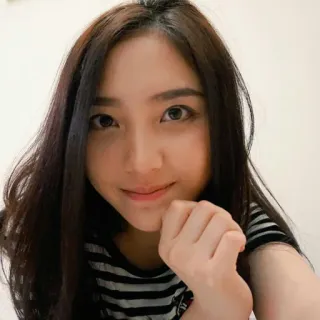 ☺️ mujer, retrato, asiática, persona, selfi, sonriendo, morena whatsapp sticker