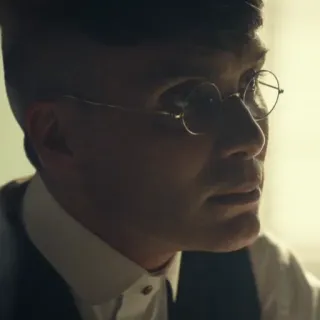 🚬 Thomas Shelby Peaky Blinders Thomas Shelby, Peaky Blinders, TV show, character, actor, Birmingham, 1920s telegram sticker