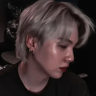 🧁 kpop, piosenkarz, muzyk, bts, min yoongi telegram sticker