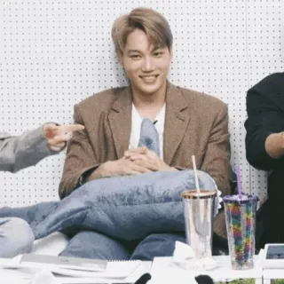 🥂 Kai kpop, exo, idol, singer, dancer, fashion telegram sticker
