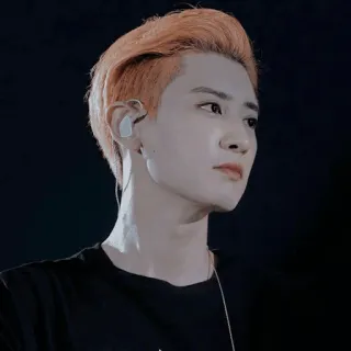 🏹 人物, ポートレート, 男性, kpop, 歌手, アジア人 telegram sticker