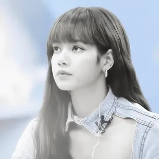 🥯 Lisa Лиса, K-pop, певица, Blackpink, музыка, женщина, знаменитость telegram sticker