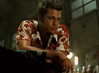 👊 Tyler Durden Fight Club Fight Club, Tyler Durden, Brad Pitt, Film, verschwitzt, Hemd, Ausdruck telegram sticker