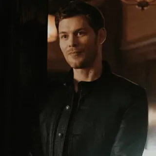 🕯 Klaus Mikaelson The Vampire Diaries เคลาส์, ไมเคลสัน, The Vampire Diaries, The Originals, แวมไพร์, ลูกผสม, รายการทีวี, ตัวละคร telegram sticker
