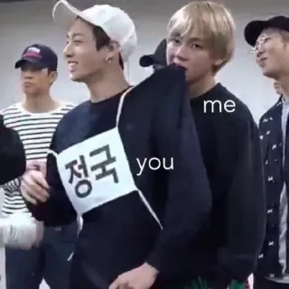 😄 me
you K팝, 밈, 연애, 애정, 귀여운, 웃긴 telegram sticker