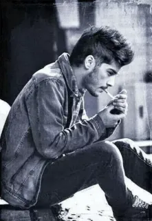 🚬 Zayn Malik fumare, sigaretta, Zayn Malik, cantante, celebrità telegram sticker