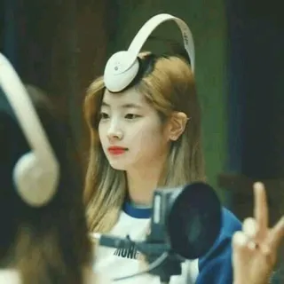 😐 Dahyun kpop, twice, dahyun, idol, girl, celebrity telegram sticker
