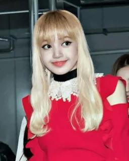🥂 Lisa lisa, blackpink, kpop, idola, penyanyi, wanita, pirang telegram sticker