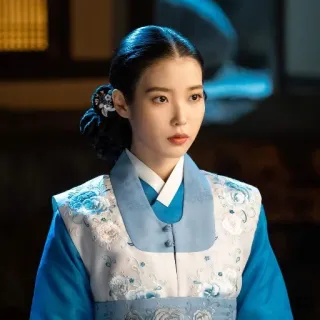 👘 IU chanteuse, actrice, coréenne, célébrité, femme, portrait whatsapp sticker