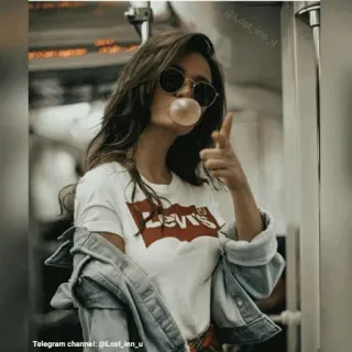 ✖️ Telegram channel: @Lost_inn_u wanita, permen karet, kasual, gaya, potret telegram sticker