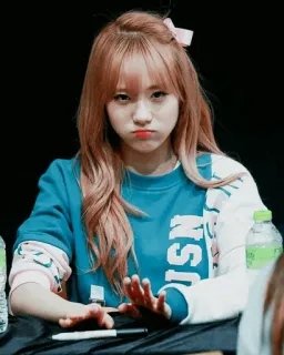 🎄 JSN 女性, ポートレート, 韓国, 有名人, ピンクの髪, かわいい telegram sticker