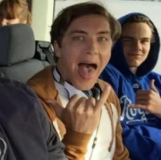 🤙 telegram sticker