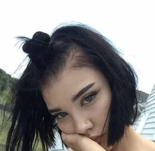 🥥 femme, fille, portrait, cheveux, beauté telegram sticker
