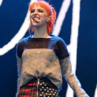 ❤️‍🔥 Hayley Williams música, cantor, pop, rock, paramore, hayley williams, mulher telegram sticker