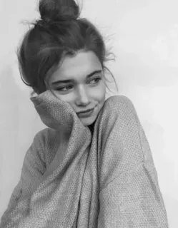 ✨ donna, ritratto, ragazza, maglione, bellezza telegram sticker