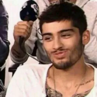 🔦 Zayn Malik beroemdheid, zanger, Zayn Malik, persoon, interview telegram sticker