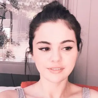 👛 Selena Gomez Селена Гомес, певица, актриса, знаменитость, портрет telegram sticker
