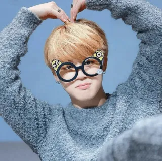 🍢 Minions, lindo, gafas, corazón, K-Pop, Ídolo, Selfie whatsapp sticker