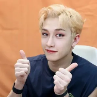 💫 Pouce levé, Positif, K-pop, Coréen, Idole, Homme, Approbation telegram sticker