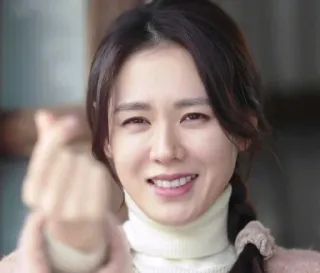 ❤️ woman, portrait, love, heart, finger heart, actress, korean telegram sticker
