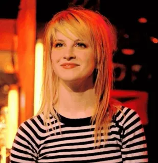 🌀 Hayley Williams เฮลีย์ วิลเลียมส์, นักร้อง, พารามอร์, เพลง, ผมบลอนด์, นักดนตรี, ผู้หญิง telegram sticker