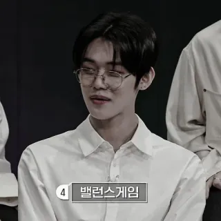 🍗 밸런스게임 Person, Koreanisch, Mann, Brille telegram sticker