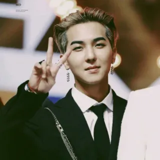🧷 man, peace sign, suit, korean, formal, portrait whatsapp sticker