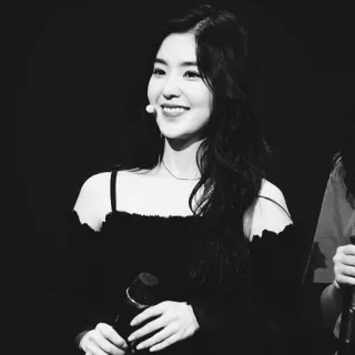 🏹 Irene kpop, cantante, mujer, retrato, monocromo telegram sticker