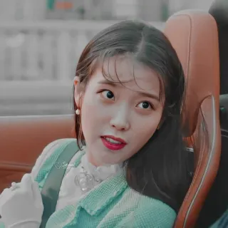 🤔 IU kpop, cantante coreano, attrice, celebrità, cantante telegram sticker