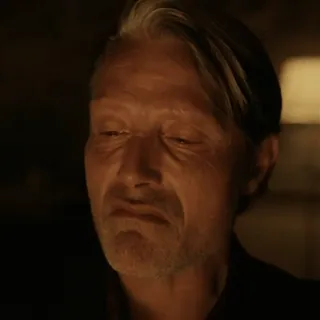 😢 Mads Mikkelsen schauspieler, porträt, mann, gesicht, ernst telegram sticker