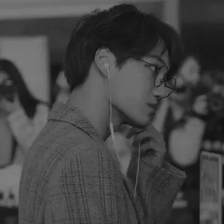🌪 homme, portrait, lunettes, écouteurs, mode, coréen telegram sticker