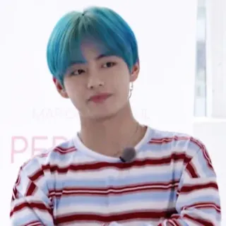 🤙 V kpop, BTS, Idol, Cantante, capelli blu, Coreano, Musica whatsapp sticker